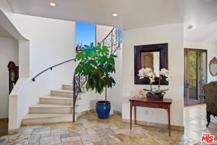 Single Family Residence, 4322 Escondido dr, Malibu, CA 90265 - 9