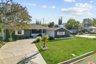 Single Family Residence, 16552 Hartsook st, Encino, CA 91436 - 37