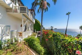 Single Family Residence, 17820 Castellammare dr, Pacific Palisades, CA 90272 - 36