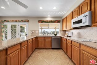 Single Family Residence, 17528 Orna dr, Granada Hills, CA 91344 - 15