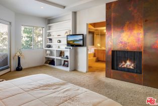 Condominium, 12841 Bloomfield st, Studio City, CA 91604 - 19