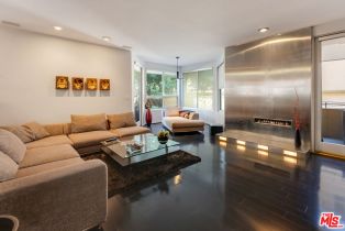 Condominium, 12841 Bloomfield st, Studio City, CA 91604 - 5