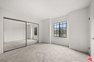 Condominium, 2519 Kansas ave, Santa Monica, CA 90404 - 12