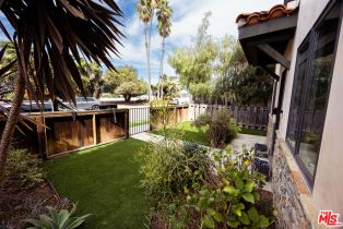 Single Family Residence, 11922 Culver dr, Culver City, CA 90230 - 2