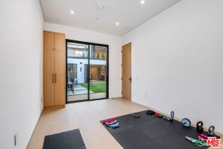 Single Family Residence, 13015 Greenleaf st, Studio City, CA 91604 - 43