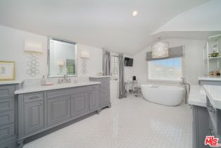 , 16632 Bienveneda pl, Pacific Palisades, CA 90272 - 29