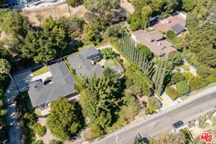 Single Family Residence, 4645 Petit ave, Encino, CA 91436 - 33