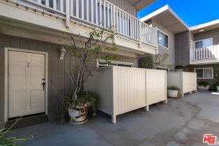 Condominium, 4859 Coldwater Canyon ave, Sherman Oaks, CA 91423 - 4