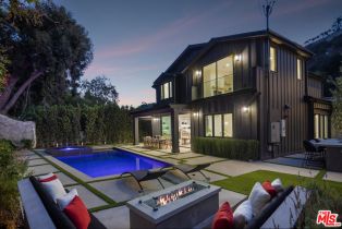 Single Family Residence, 1530 Beverly dr, Beverly Hills, CA 90210 - 4