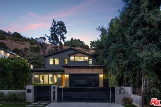 Single Family Residence, 1530 N Beverly Dr, Beverly Hills, CA  Beverly Hills, CA 90210