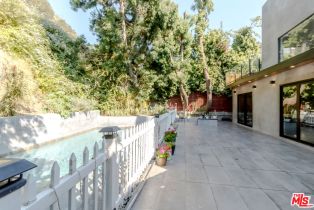 , 1465 Benedict Canyon dr, Beverly Hills, CA 90210 - 15