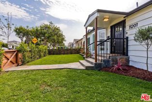 Single Family Residence, 11201 Segrell way, Culver City, CA 90230 - 29