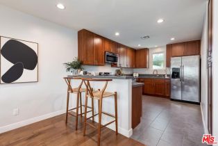 Single Family Residence, 11201 Segrell way, Culver City, CA 90230 - 5