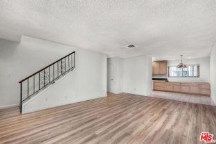 Condominium, 5215 Sepulveda blvd, Culver City, CA 90230 - 9