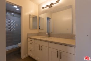 Apartment, 1033 6TH st, Santa Monica, CA 90403 - 11