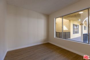 Apartment, 1033 6TH st, Santa Monica, CA 90403 - 18