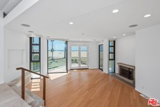 , 2319 Ocean Front walk, Venice, CA 90291 - 14