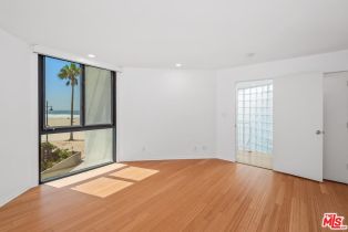 , 2319 Ocean Front walk, Venice, CA 90291 - 34