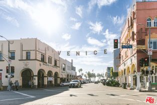 Residential Income, 2318 Beach ave, Venice, CA 90291 - 54