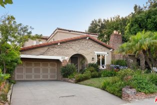 Single Family Residence, 10552   Wyton Dr, Westwood, CA  Westwood, CA 90024