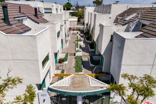 Residential Income, 807 21st st, Santa Monica, CA 90403 - 4