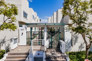 Residential Income, 807 21st st, Santa Monica, CA 90403 - 3