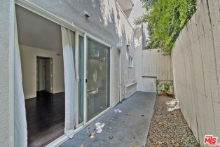 Residential Income, 807 21st st, Santa Monica, CA 90403 - 24