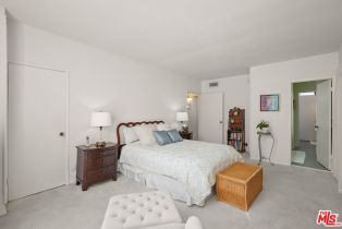 Condominium, 14912 Dickens st, Sherman Oaks, CA 91403 - 12