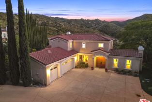 Single Family Residence, 969   Crown Hill Dr, Simi Valley, CA  Simi Valley, CA 93063