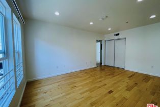 Apartment, 1223 21st st, Santa Monica, CA 90404 - 3