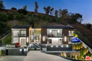 Single Family Residence, 12019 Adrian pl, Granada Hills, CA 91344 - 2