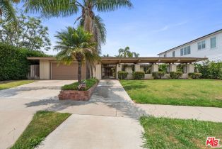 Single Family Residence, 1453   Galaxy Dr, Newport Beach, CA  Newport Beach, CA 92660