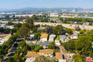 Residential Income, 2121 Stewart st, Santa Monica, CA 90404 - 5