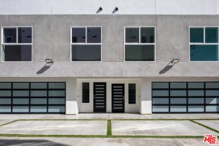 Residential Income, 5655 Hazeltine st, Sherman Oaks, CA 91401 - 4