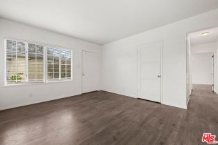 , 2117 Stewart st, Santa Monica, CA 90404 - 2