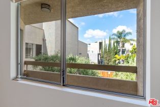 Condominium, 8960 Cynthia st, West Hollywood , CA 90069 - 17