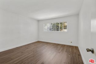 Condominium, 5328 Newcastle ave, Encino, CA 91316 - 8