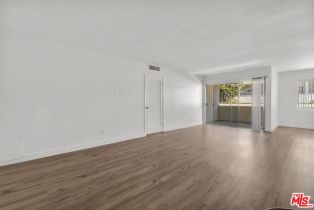 Condominium, 5328 Newcastle ave, Encino, CA 91316 - 4