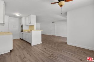 Condominium, 5328 Newcastle ave, Encino, CA 91316 - 14