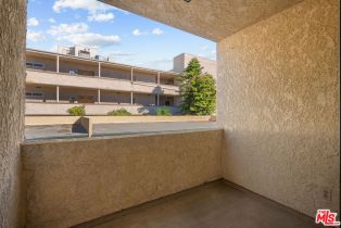 Condominium, 5328 Newcastle ave, Encino, CA 91316 - 21