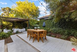 Single Family Residence, 1029 24th st, Santa Monica, CA 90403 - 32