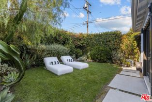 Single Family Residence, 1029 24th st, Santa Monica, CA 90403 - 39