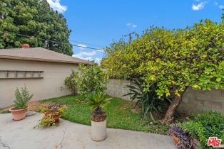 Single Family Residence, 16661 Magnolia blvd, Encino, CA 91436 - 4