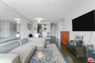 Condominium, 8839 Cynthia st, West Hollywood , CA 90069 - 12