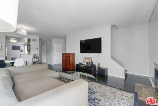 Condominium, 8839 Cynthia st, West Hollywood , CA 90069 - 13