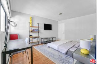 Condominium, 8839 Cynthia st, West Hollywood , CA 90069 - 16