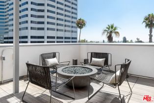 , 3123 Wilshire, Santa Monica, CA 90403 - 24