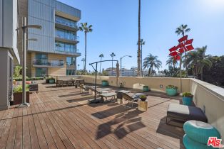 , 1755 ocean Ave, Santa Monica, CA 90401 - 18