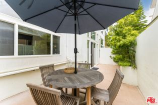 Condominium, 1038 11th st, Santa Monica, CA 90403 - 15