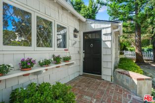 Single Family Residence, 14020 Roblar rd, Sherman Oaks, CA 91423 - 5